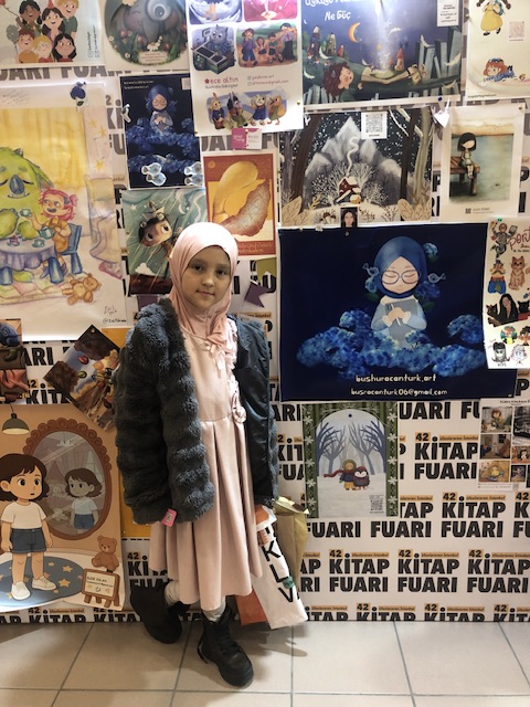 Profile Image of نەجىبە ئىسلام